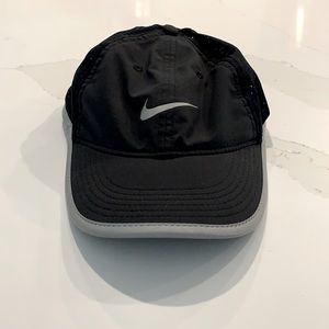 Nike Mesh Hat